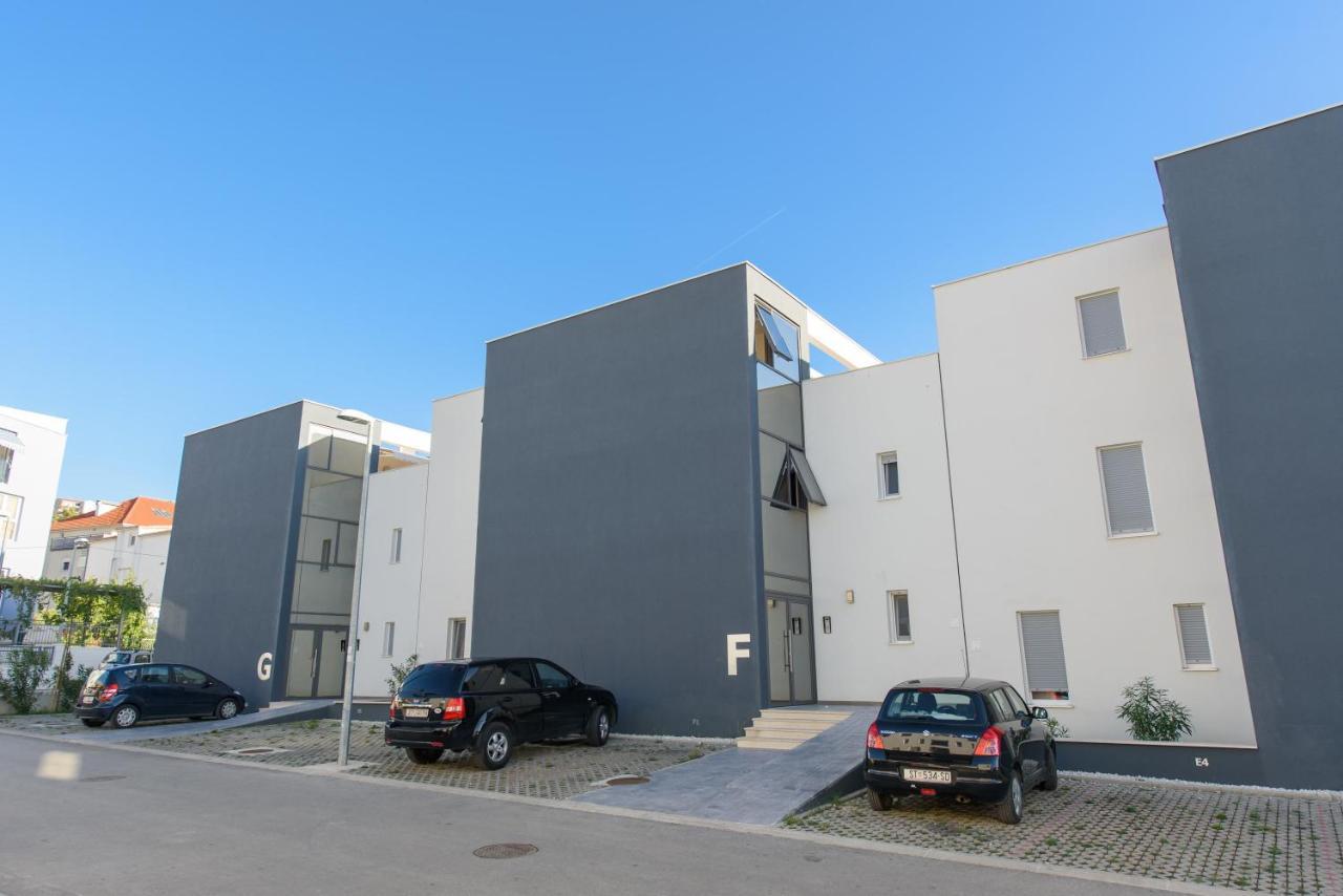 Apartment Nikolina Podstrana Exterior foto
